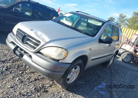 1998 Mercedes-Benz Ml 320 Classic z USA, uszkodzony, nr VIN 4JGAB54E6WA016249